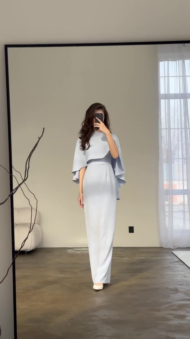 Abbigliamento da donna Nuovo abito a maniche lunghe con scialle in raso tinta unita e vita alta_voghion.com