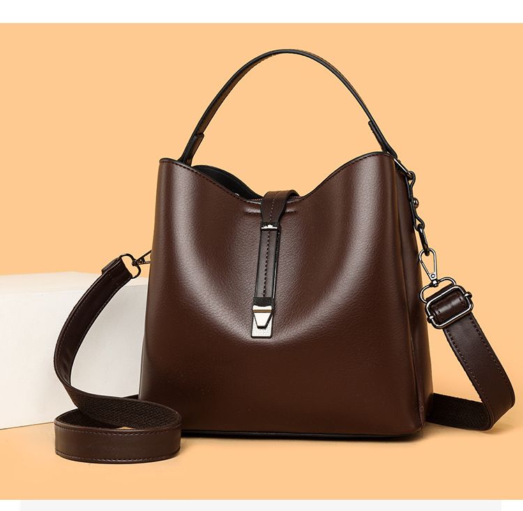 Borsa a secchiello in morbida pelle per donna 2024 nuova borsa a tracolla monospalla di grande capacità, minimalista e alla moda, urbana_voghion.com
