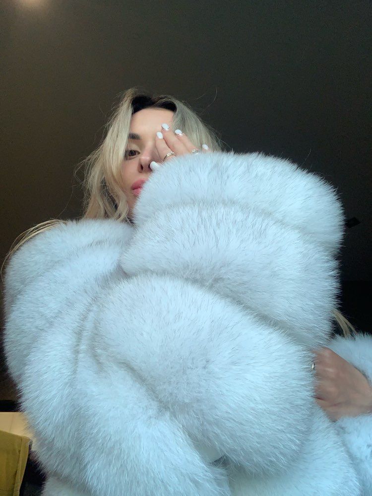 Luxury Fox Fur Coat Women's Winter Fashion Outerwear Short Jacket With Natural Fox Fur Trim, Elegant And Warm, Multiple Colors Available_voghion.com