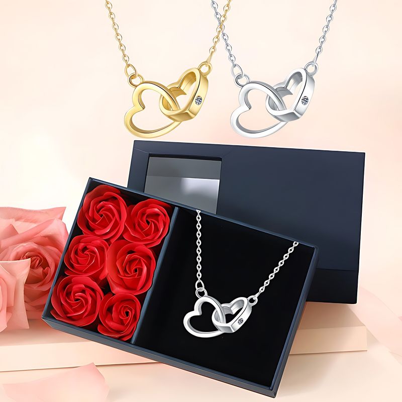 Collana con ciondolo di gioielli con gemme Collana con gemme Collana con doppio cuore Moda Semplice Trendy Versatile Design di nicchia Ciondolo incisibile_voghion.com