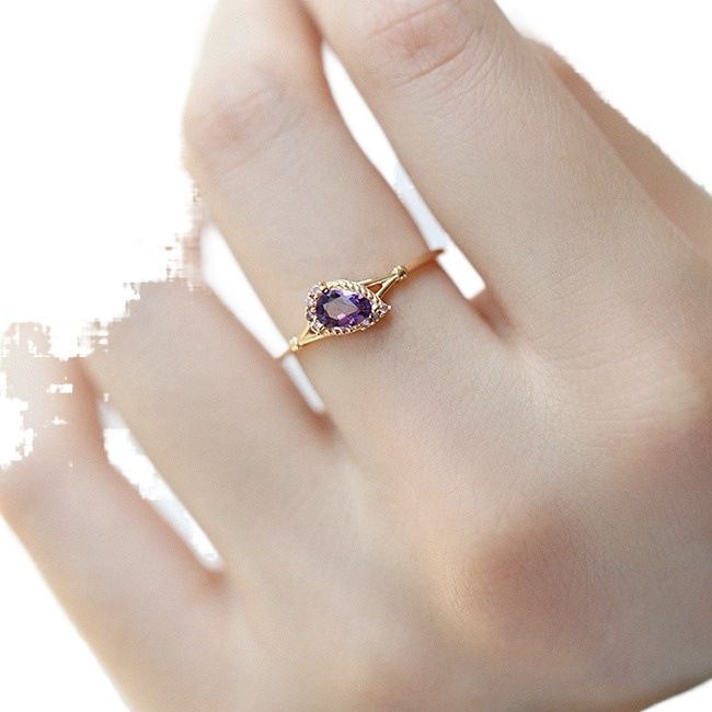 Derselbe künstlerische, mit natürlichem Amethyst plattierte 14-karätige kleine Wassertropfenring von „Nile Garden“ für Damen_voghion.com