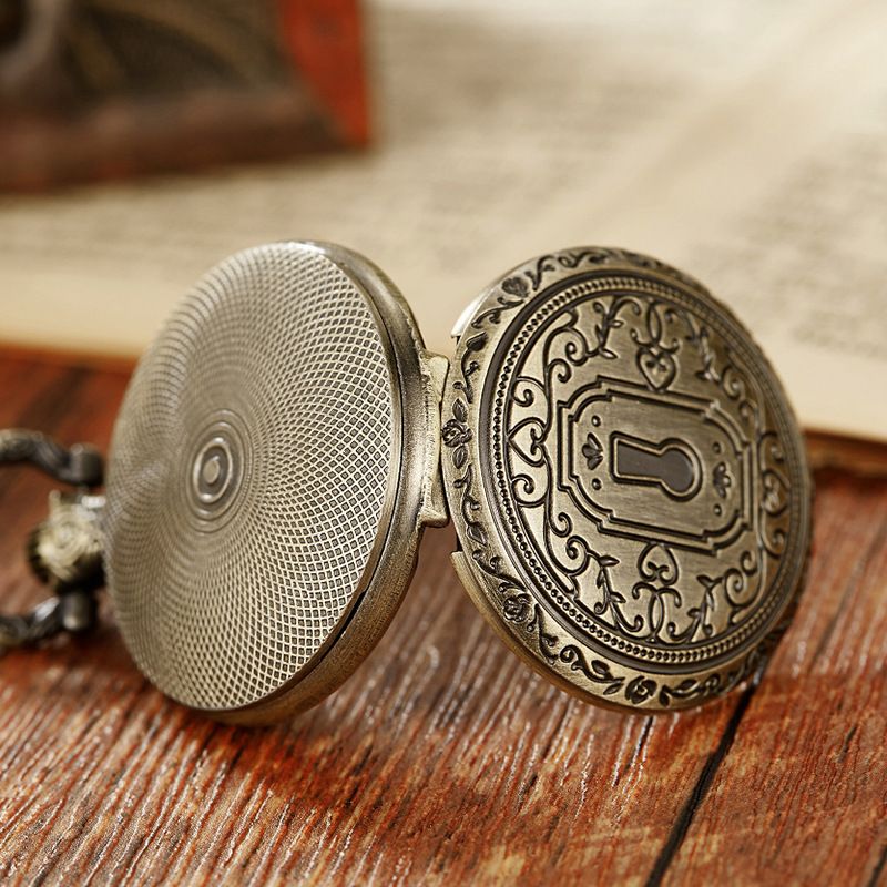 Nuovo stile personalità classico flip cover unisex quarzo grande orologio da tasca pendente_voghion.com