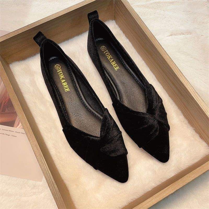 Spitz zulaufender Zehenbereich für Damen, roter flacher Frühlings-Neustil, vielseitige Loafer im französischen Stil mit flachem Mund, Hochzeit mit weicher Sohle_voghion.com