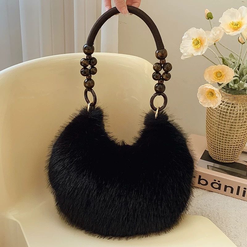 Fluffy Plush Bag For Women, Large Capacity Handbag, Autumn And Winter Niche Shoulder Underarm Casual Handheld Dumpling_voghion.com