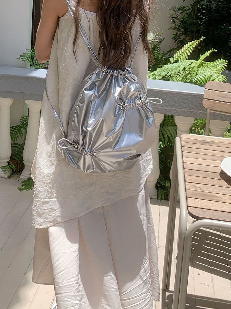 2024 Korean Ins niche design drawstring pleated silver for women commuting versatile casual small backpack_voghion.com