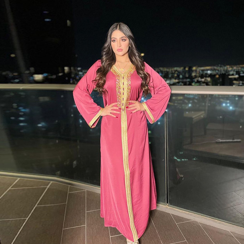 Naiste rõivakleit kuum teemantlindiga pitsist Abaya Dubai moslemi moeröövel_voghion.com