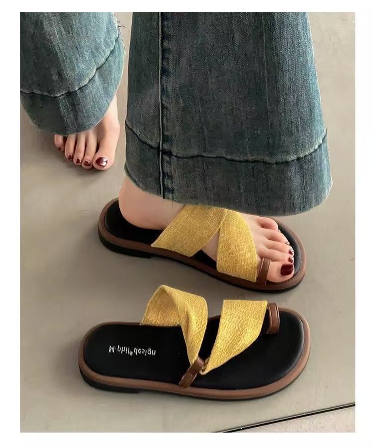 French Open Toe Elegant Women's Slippers, 2025 Summer New Design, Wearing With Skirts, Flat Vacation Roman Shoes Fashionable Hundred_voghion.com