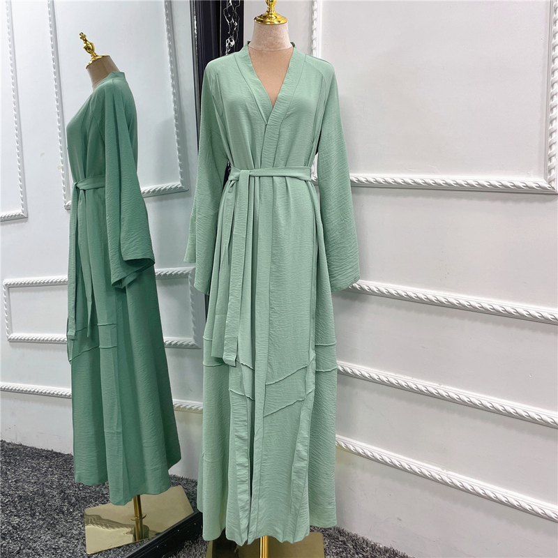 Dubaj, Bližnji vzhod, enobarvna, elegantna dolga obleka na jopico_voghion.com
