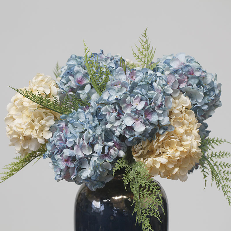 Blummen, grouss Hortensien mat verbranntem Rand, Retro Uelegmolerei, Hochzäitsdekoratioun fir doheem an Hoteler, Blummenkonscht_voghion.com