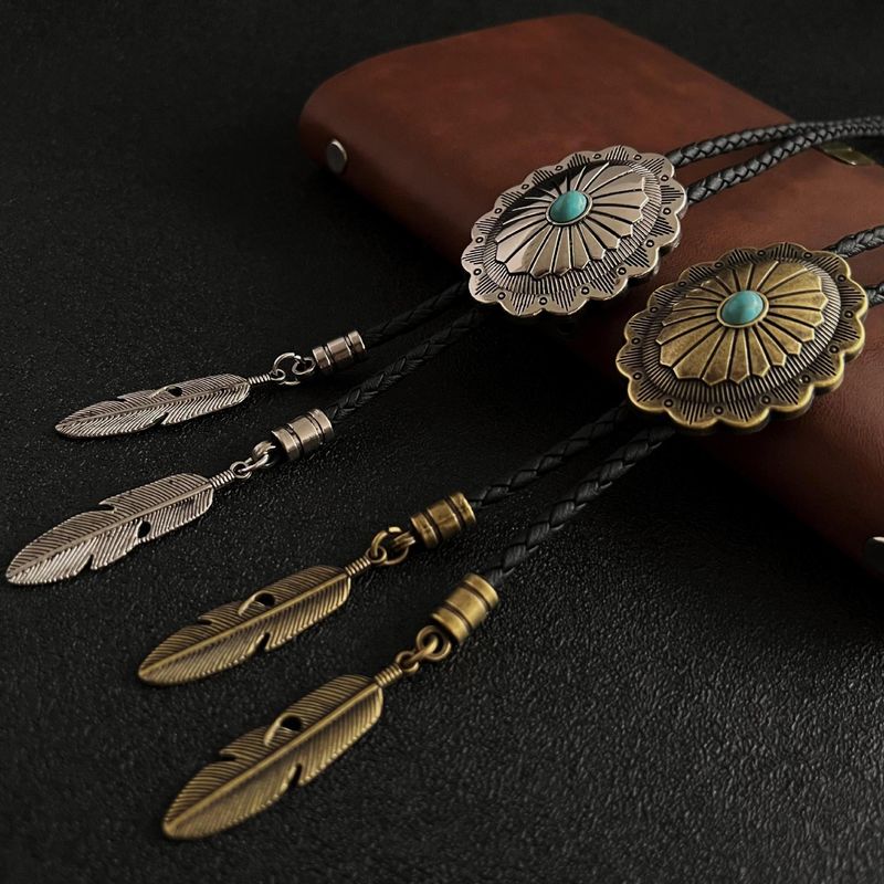 Cravatta Bolo alla moda da uomo con cinturino da collo e motivo cowboy western_voghion.com