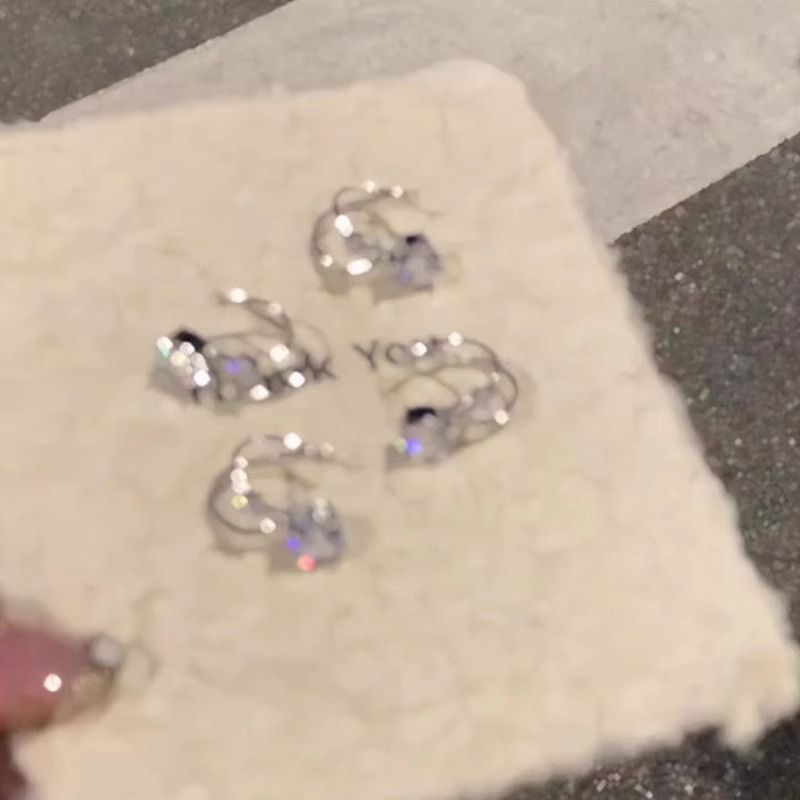 Orecchini a clip per osso auricolare a doppio strato con diamanti esplosivi, semplici, piccoli, squisiti, alla moda, versatili, di alto valore, senza piercing all'orecchio._voghion.com
