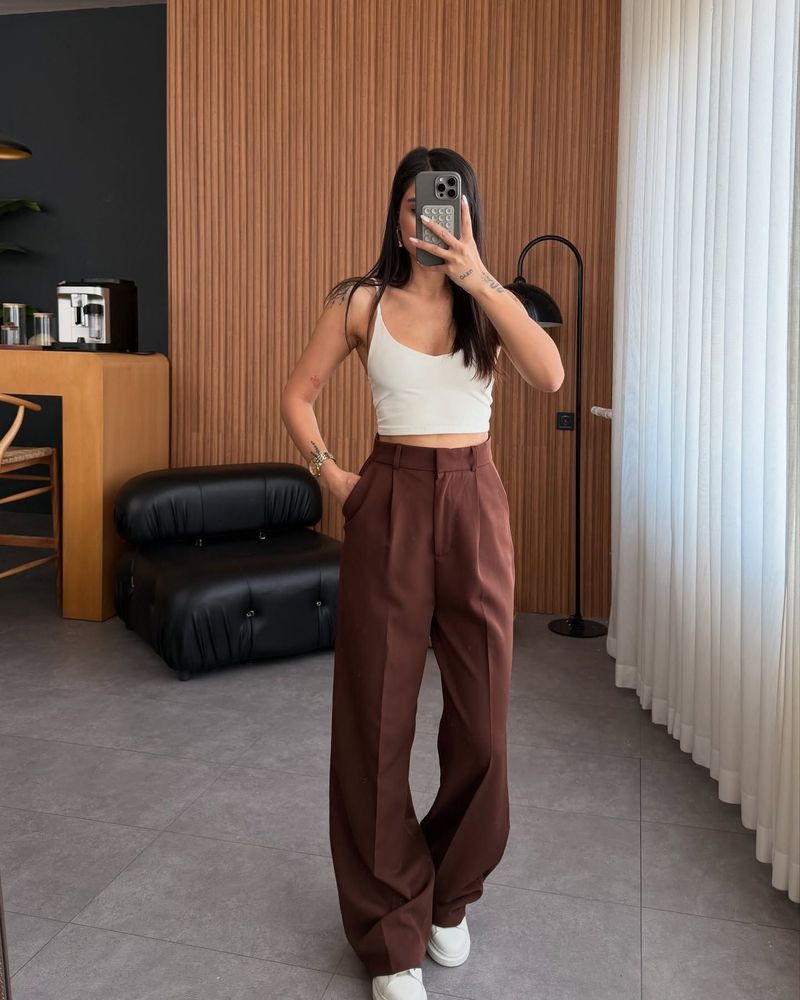 Pantalones cargo elegantes de tiro medio para mujer: cómodos pantalones rectos con un ajuste favorecedor, versátiles para uso informal y de trabajo._voghion.com