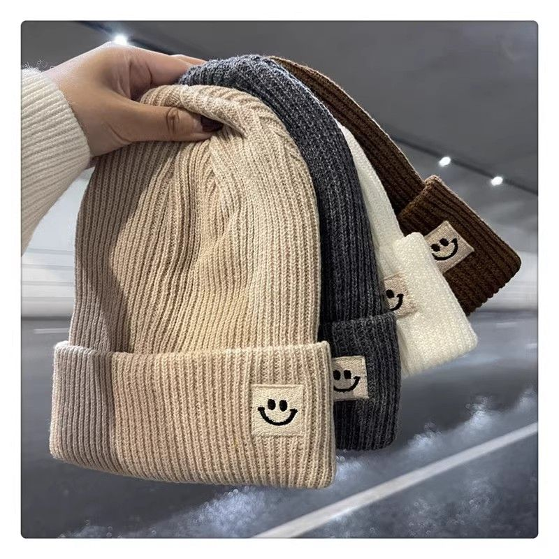 Stickat leende ansikte, ullmössa, söt höst- och vintertrend, mångsidigt hörselskydd, svart isolering, hane_voghion.com