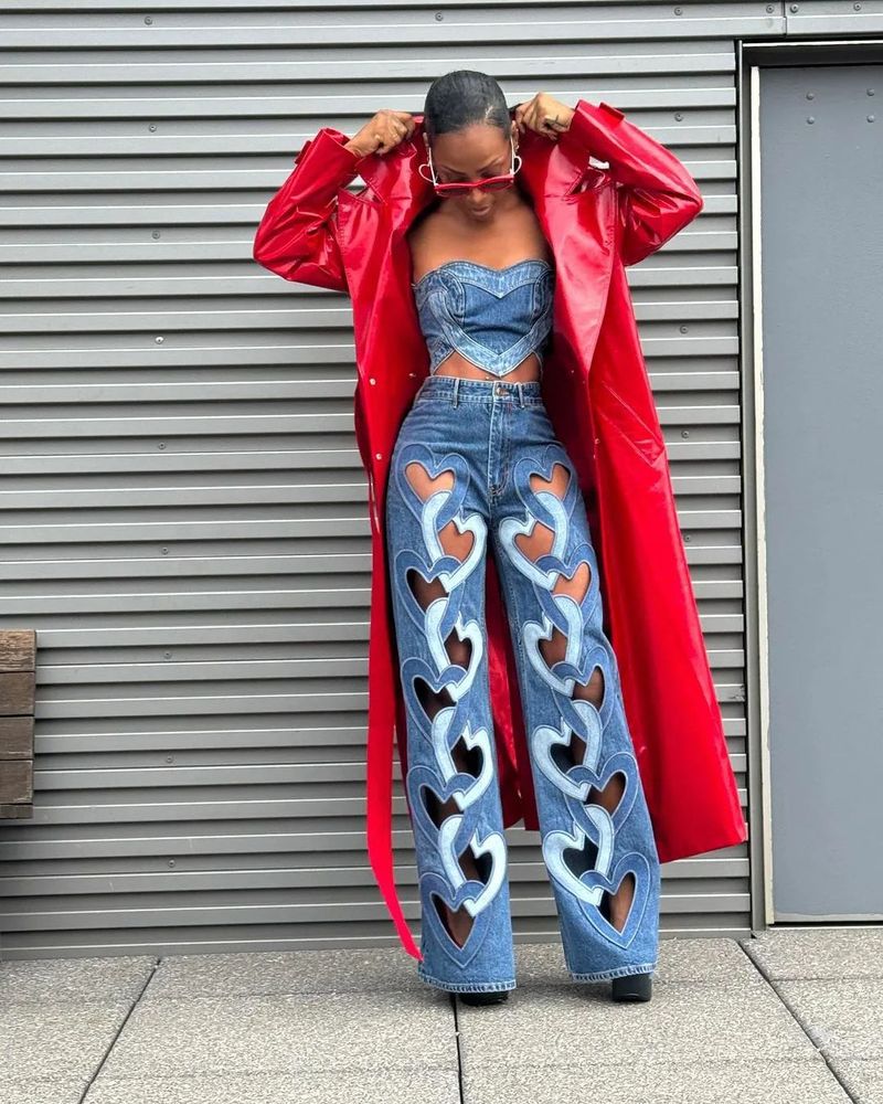 Damenbekleidung Elastische Persönlichkeit Jeans Neue Hohlstickerei Liebe Gerade Hose_voghion.com
