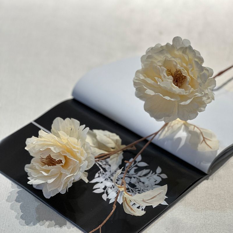 Fleurs artificielles et séchées couleur champagne pour plafond de salle de cérémonie de mariage, guide routier, décoration d'hôtel_voghion.com