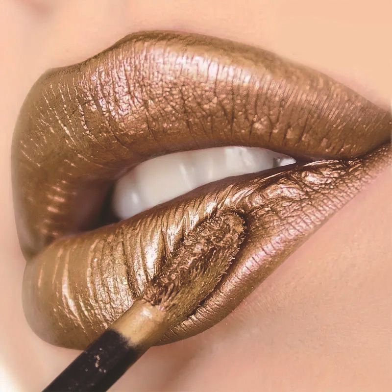 QICIY Shiny Chameleon Liquid Eyeshadow Flashing Lip Gloss OEM_voghion.com