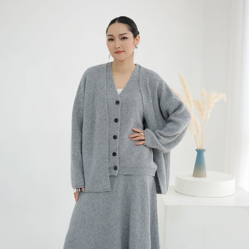 Turkish Winter Knit Set – Modest Long-Sleeve Maxi Dress & Scarf (One Size, Thermal Lined, Stretch Rayon-Blend,Neutral Palette, Hijabi-Friendly)_voghion.com