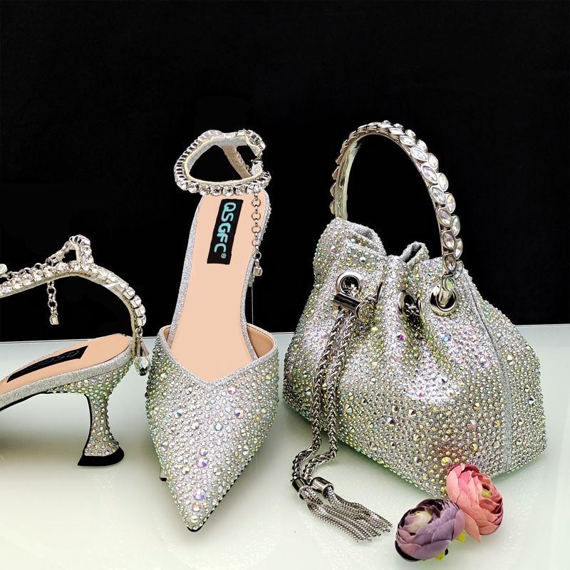 Damenschuhe, spitzes Schuh-/Taschenset für Damen, schlichtes, farbenfrohes, mit Strasssteinen verziertes Knöchelschnallen-Set mit Kette für den täglichen Gebrauch und Partys_voghion.com