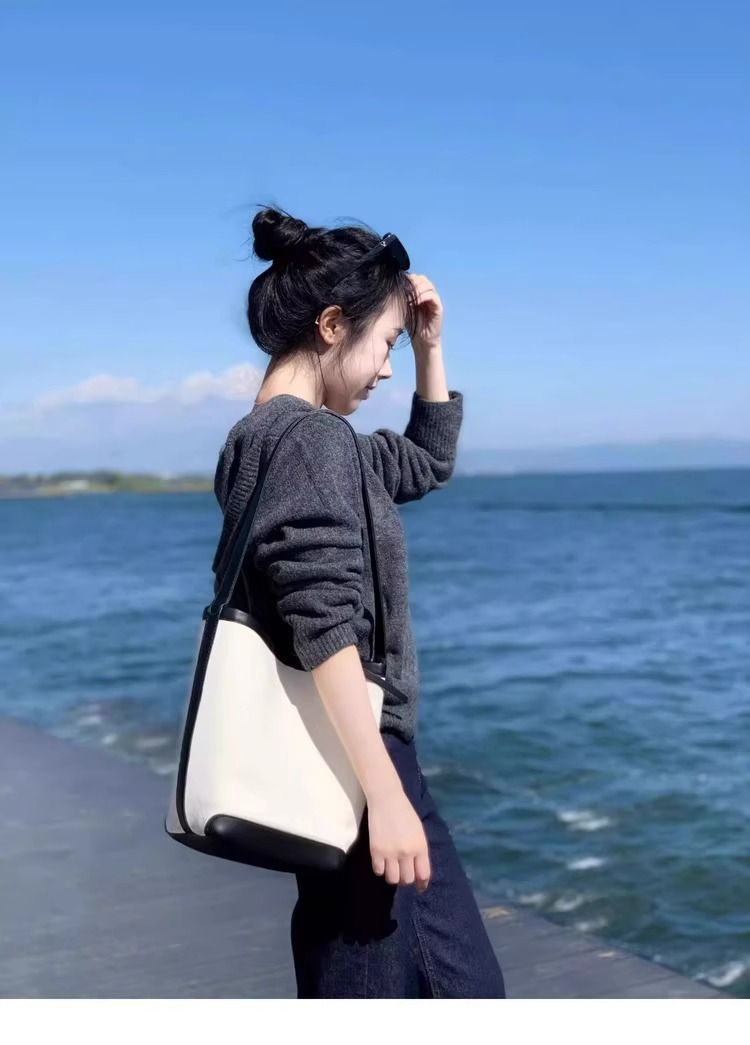 Klein Blue Hooded Sweater For Women, New Autumn Winter Lazy Style, Soft And Cozy Inner Layer, Knitted Fashion Top_voghion.com