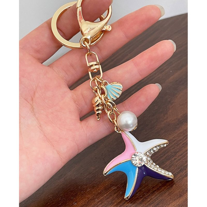 marine Series Summer Alloy Diamond Car Keychain Conch Shell Pendant Exquisite Small Gifts_voghion.com