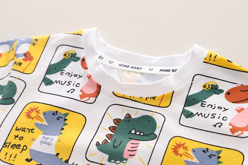 Neie Puppelchers-Summerkostüm kleng mëttelgrouss Jongen, zweedeelegt Set vun dënnen Cartoon-Kuerzärmel-Jeans-Shorts fir Puppelcher a_voghion.com