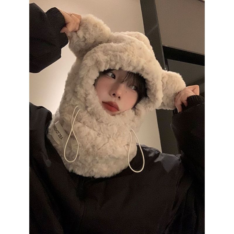 Bonita bufanda de osito de peluche engrosada integrada con gorro cálido de protección para los oídos de versión coreana para otoño e invierno para mujer_voghion.com