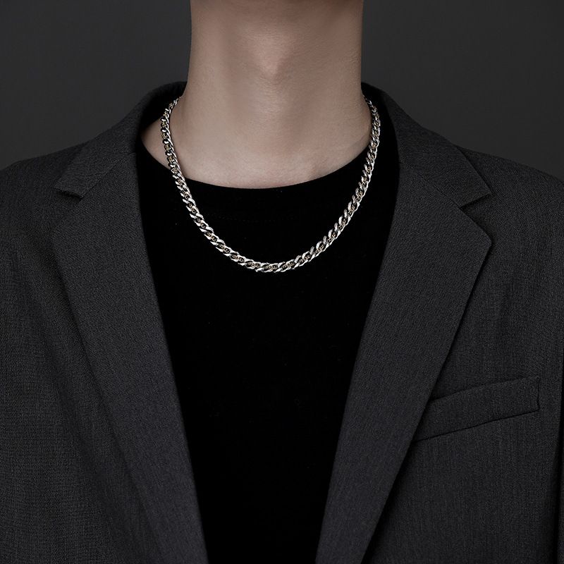 Modna męska marka all match amerykański łańcuszek na obojczyk akcesoria sweter łańcuszek tytan stal tybetański złoty kubański łańcuszek męski naszyjnik_voghion.com
