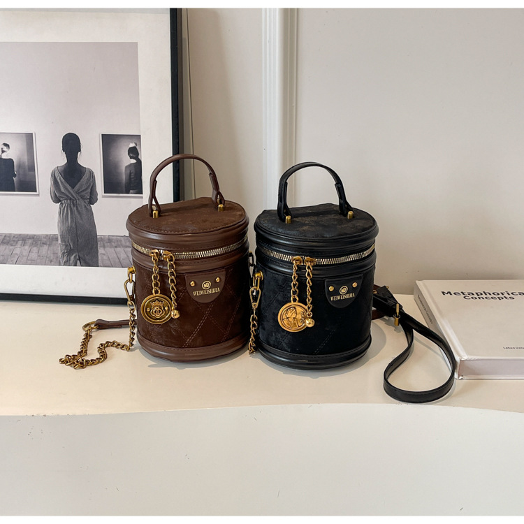 2024 m. Naujas Retro Bucket Krepšys, Universali grandinėlė, Madingas rankinis pečių krepšys, Didelės talpos madingas Crossbody Bag, madingas_voghion.com