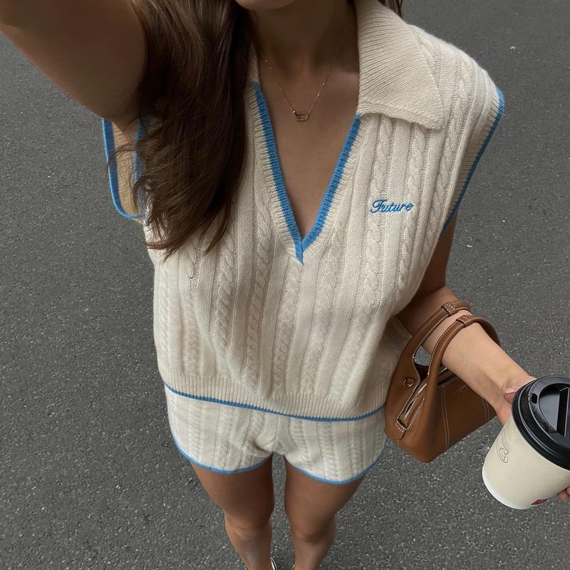 Women's Clothing Sleeveless Sweater V Neck Women's Top Suit Fashionable Casual Contrast Color High End Women's Two Piece Suit_voghion.com