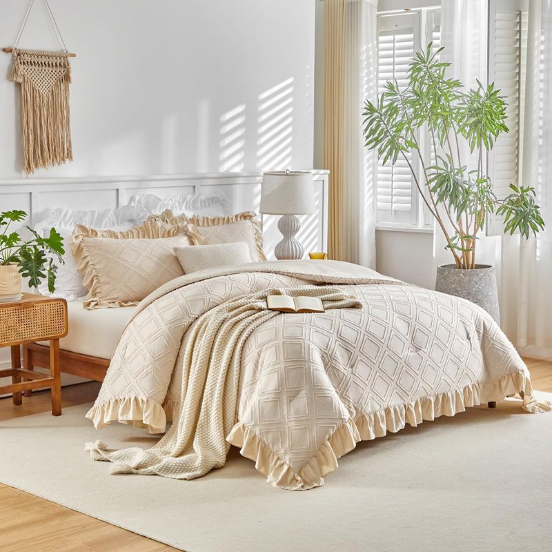 Rautengetuftetes Rüschen-Bettwäscheset – leichte 3-teilige Mikrofaser-Bettwäsche mit floralem Stichdesign, Ganzjahreskomfort_voghion.com