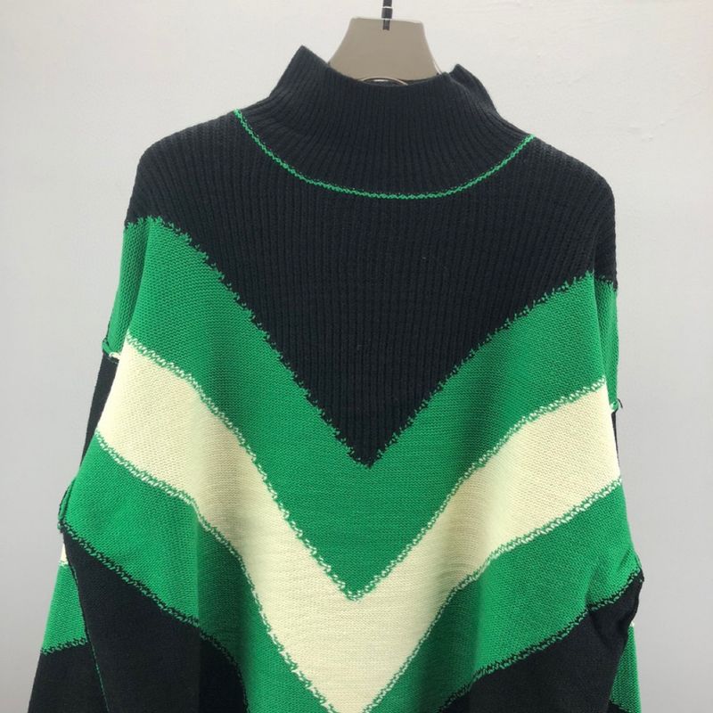 Fashionable high necked with large V jacquard pattern, unisex trendy sweater_voghion.com