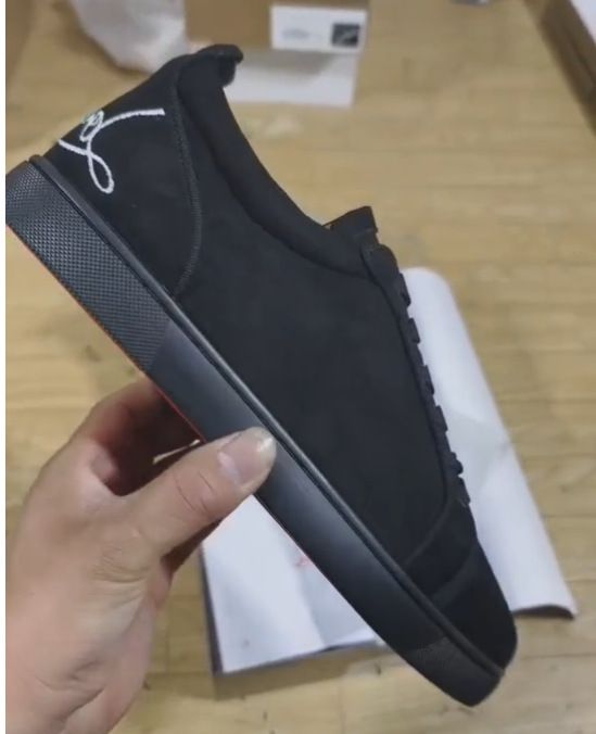 Lttll Electric Black Embroidered Low-Top Rivet Men's Flat Casual Crescent Shoes_voghion.com