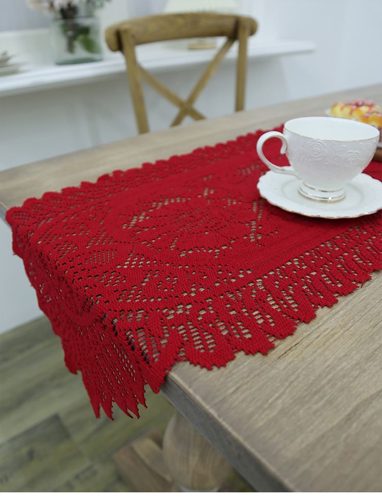 Weihnachtstischläufer-Set – Stoffdekor im nordischen Stil für Esstisch, Couchtisch und TV-Ständer (Weihnachtsdekor)_voghion.com