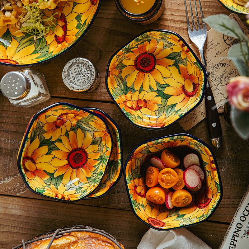 Boho Sonnenblumen Quadratische Teller - 4er Set handbemalte Vorspeisenteller aus Keramik mit Unterglasurkunst - Lebendiges Blumengeschirr_voghion.com