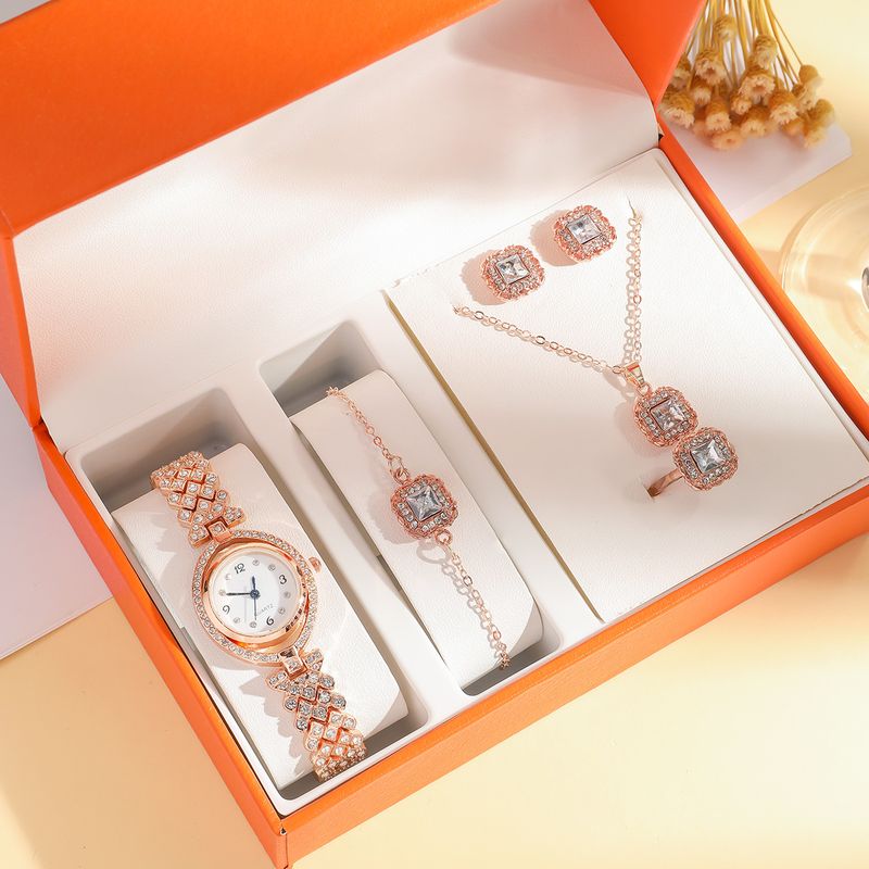 New Women's Fashion Mixed Scale Oval Dial + Diamond-Studded Jewelry Set_voghion.com