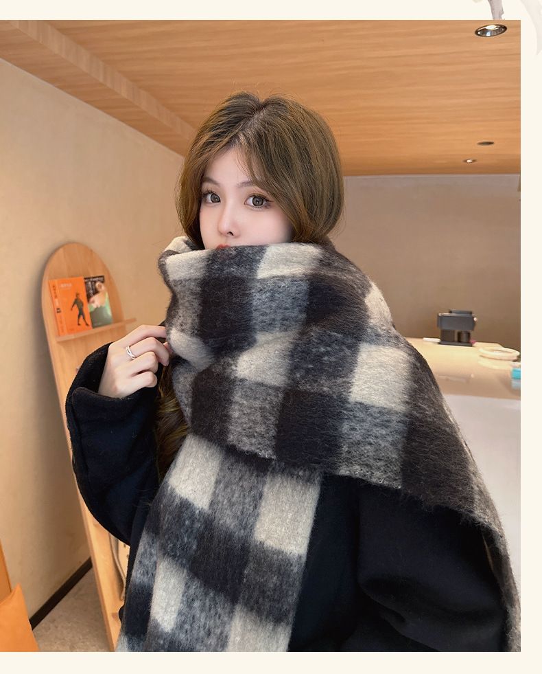 Nuova sciarpa alla moda in cashmere a quadri coreani per il calore invernale, ispessimento, colore contrastante, sciarpa lunga per coppia di studenti_voghion.com