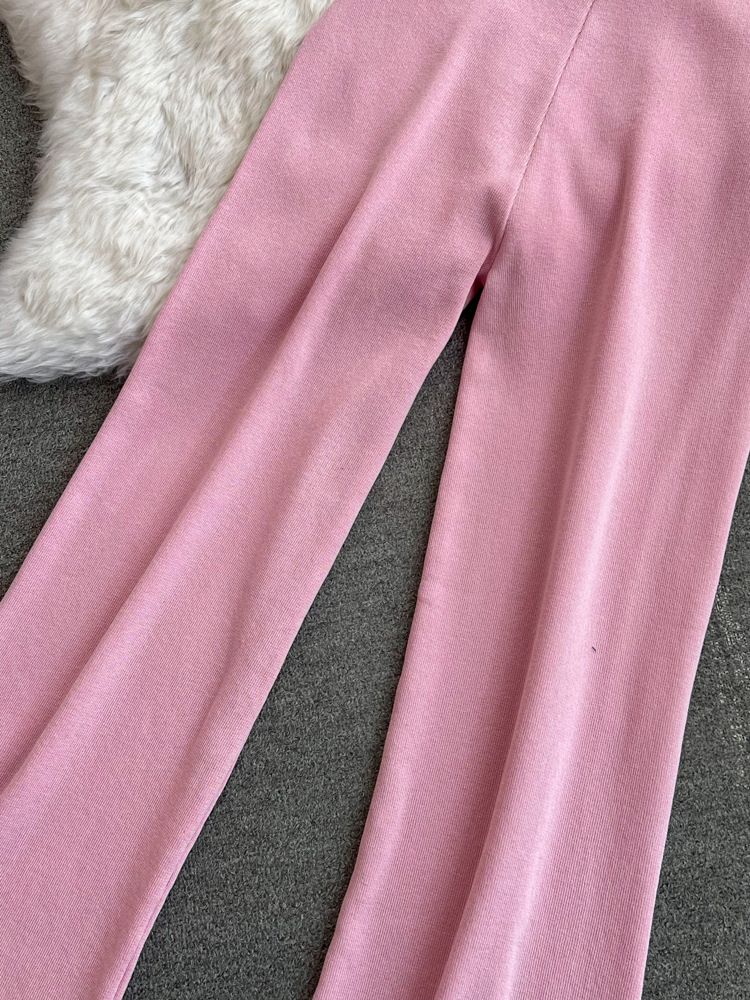 2024 Nuevo traje de moda para mujer primavera estilo coreano cuello en V suelto contraste de color tejido de dos piezas cintura alta pantalones de pierna ancha_voghion.com