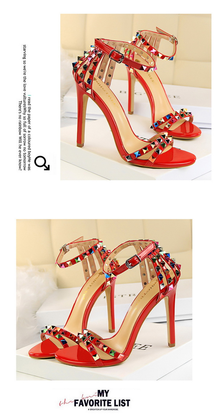 Style Roman Style Damenschuhe Stiletto Super High Heel Open Toe mit hohlen farbigen Nietensandalen_voghion.com
