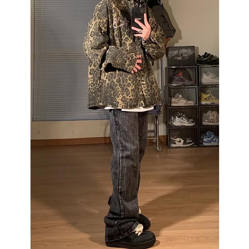 Chemise en jean délavé à imprimé léopard pour homme, tendance printemps et début d'automne 2024_voghion.com