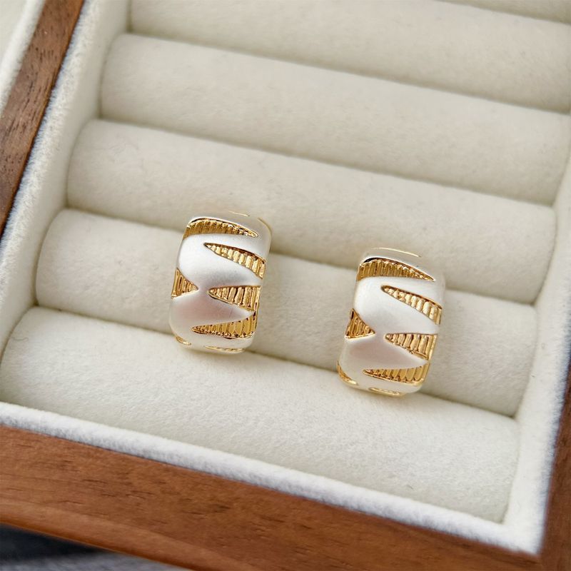 Orecchini da donna semplici, placcati in oro, leggeri e lussuosi, in argento e oro, personalizzati, versatili e bicolore, di alta qualità._voghion.com