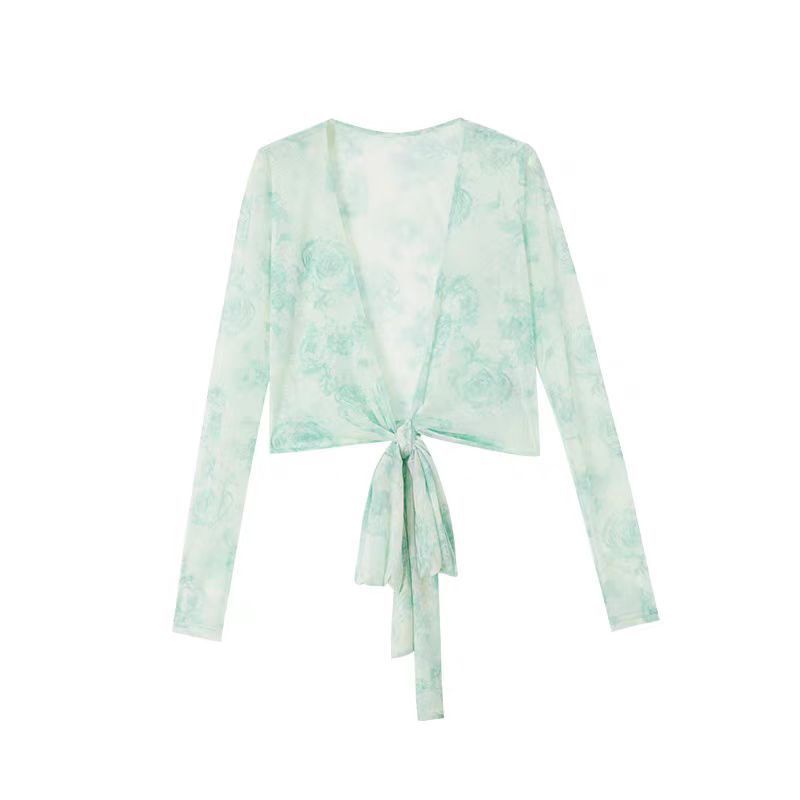 Primavera 2025 Nuovo abito chic francese Bellissimo + cardigan Design alla moda femminile Stile coreano Set due pezzi Ins_voghion.com