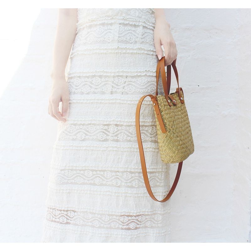Straw - Woven Hand - Knitted Cross - Body Bag, A Niche And Versatile Shoulder - Carried Coin Purse, Raffia Mobile Phone Bag For Beach Vacations, Women_voghion.com