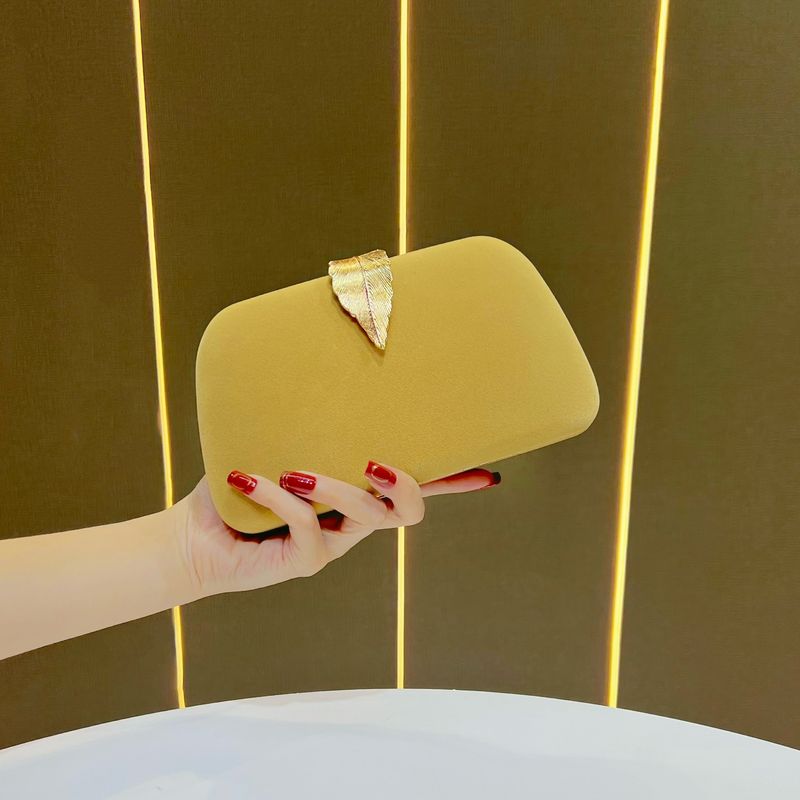 Nuova pochette elegante in velluto da sera, borsa piccola per abito cheongsam di alta qualità_voghion.com