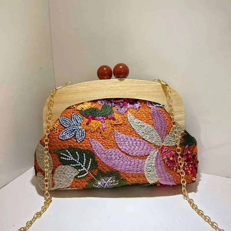 Borsa a tracolla da donna con paillettes, tracolla in legno con applicazioni floreali, ricamo a conchiglia, tessuto da spiaggia_voghion.com
