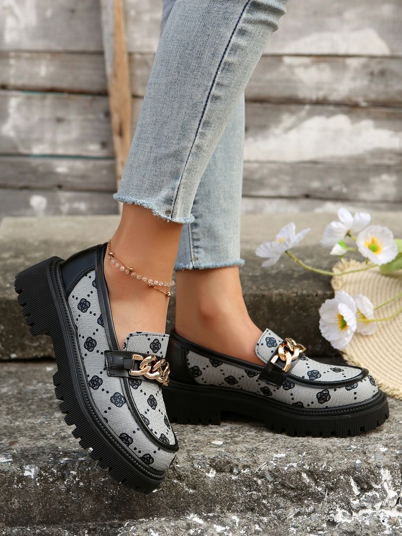 Damenschuhe neue große Größen, die die Höhe verbessern, vielseitige Plateauschuhe aus kleinem Leder_voghion.com