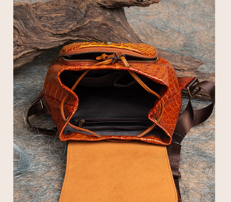 Mehrzweckrucksack aus Rindsleder im chinesischen Retro-Stil mit Reliefprägung, handgefertigt, mit Lederfinish._voghion.com