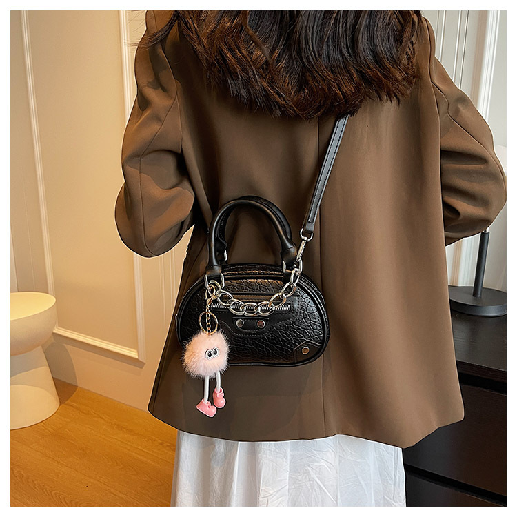 Borsa di nicchia in stile occidentale di alta qualità per donna 2023 Borsa a catena versatile con tracolla versatile in stile caldo popolare della nuova estate_voghion.com