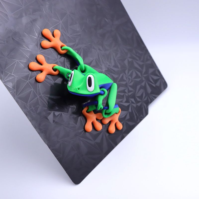 Giocattolo da scrivania snodabile a forma di rana - Figura magnetica a forma di rana stampata in 3D con giunti mobili, perfetta per decorare frigorifero e ufficio_voghion.com
