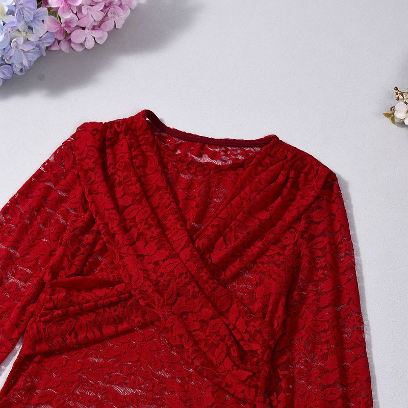 Robe moulante sensuelle en dentelle et plumes pour femme – Design ajouré séduisant (S-XL)_voghion.com