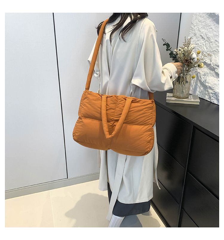 Cotton Bag Down Bag Female Large Capacity Leisure Tote Bag Ladies Commuter Shoulder Bag_voghion.com
